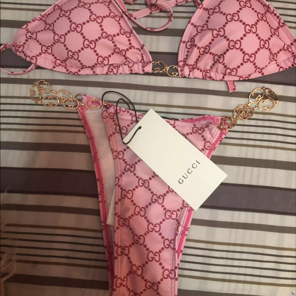Swim suit